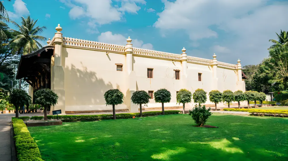 Tipu Sultan’s Summer Palace- Fun Activities in Bangalore